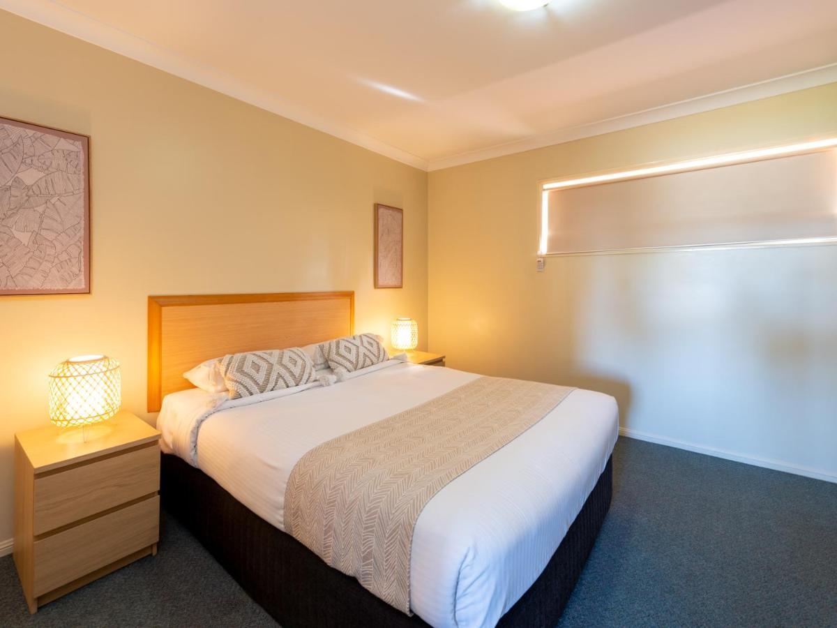 טוומבה Villa Nova Motel מראה חיצוני תמונה